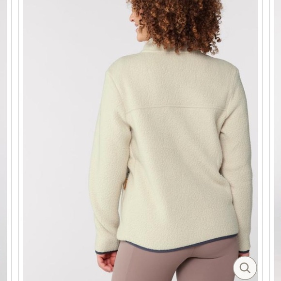 Patagonia Women's Retro Pile Jacket in natural - Picture 7 of 7